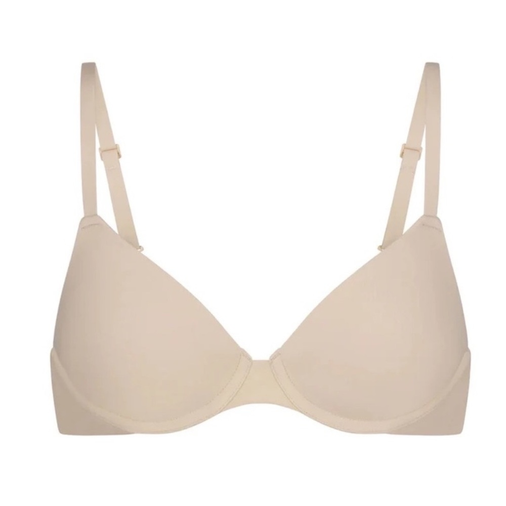 F10 Skims Fits Everybody T-Shirt Bra In Sand NWOT 2294 30A